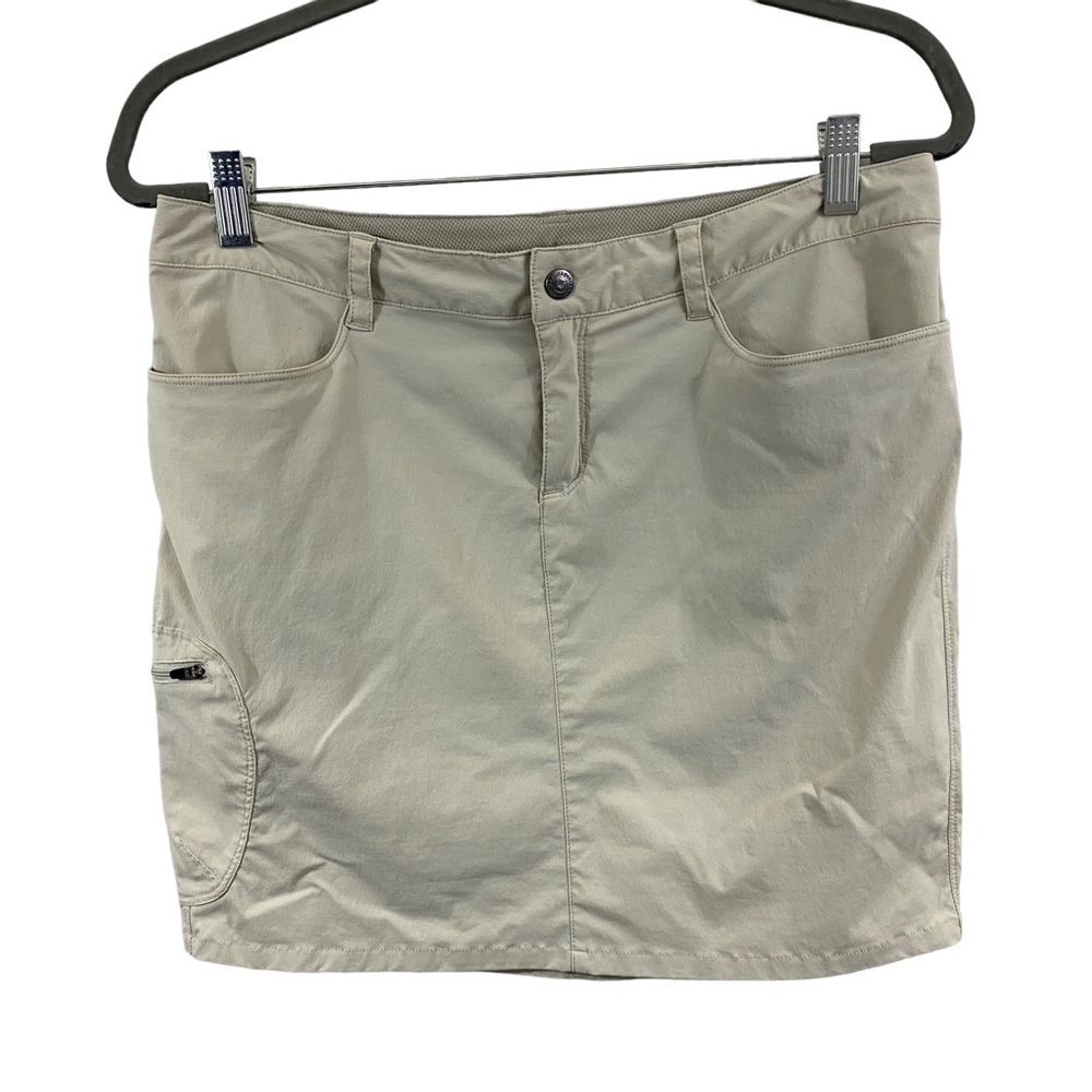Patagonia Solimar Skirt Womens 8 Beige Khaki Cargo Pockets Stretch Hiking 58686
